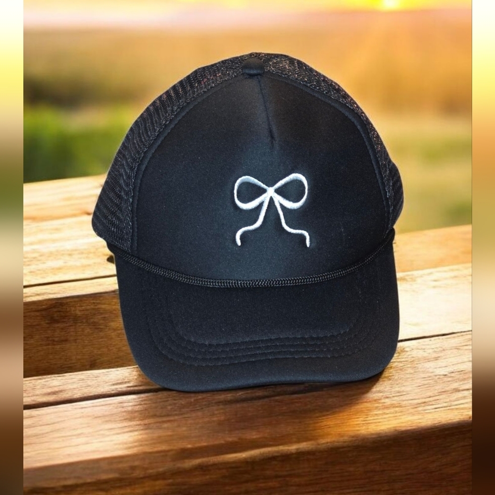 Ribbon Bow Adjustable Hat Black, NWT